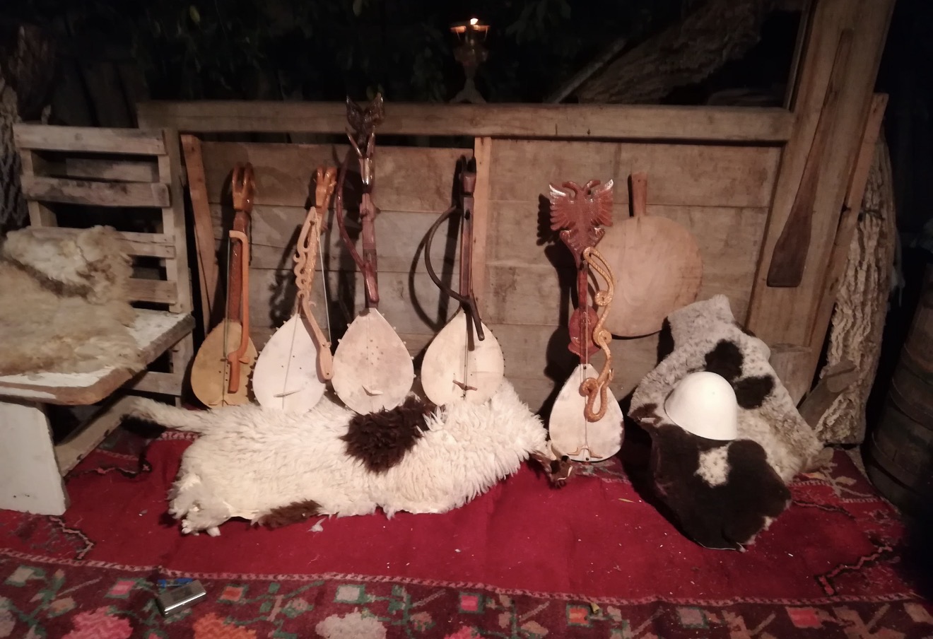 LAHUTA SHQIPTARE NË UNESCO: Tradita mijëravjeçare futet në listën e trashëgimisë botërore