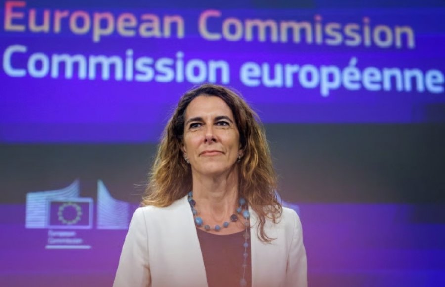 ‘Lider të dobët?’ BE i përgjigjet Trump: Jemi krenarë për drejtuesit tanë