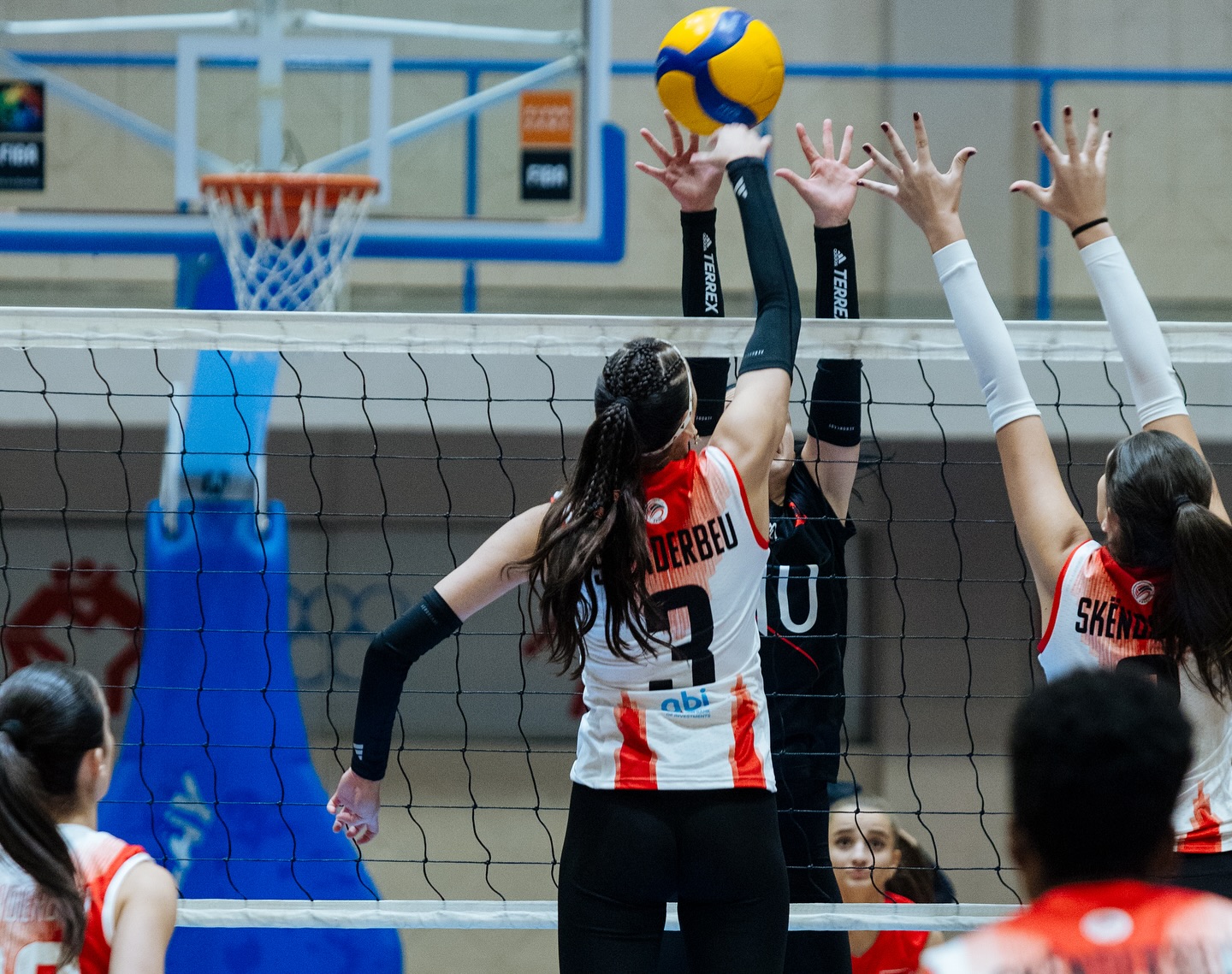 Liga “Gjergj Kastrioti” për femra: Tirana e Pogradeci dominojnë në Grupin A, zhgënjejnë Dinamo e Skënderbeu në Grupin B