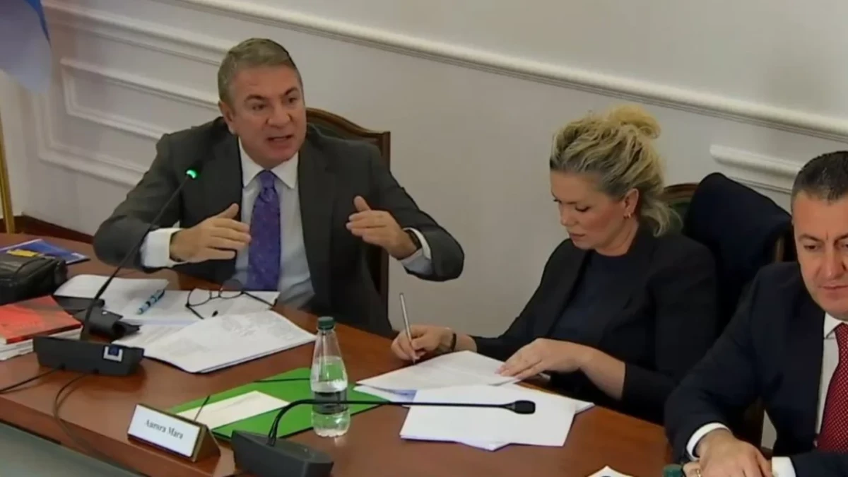 Ligji i ri i konfliktit të interesit, Gjiknuri: Po detyroni pedagogun të mos ushtojë profesionin e mjekut, do jetë…