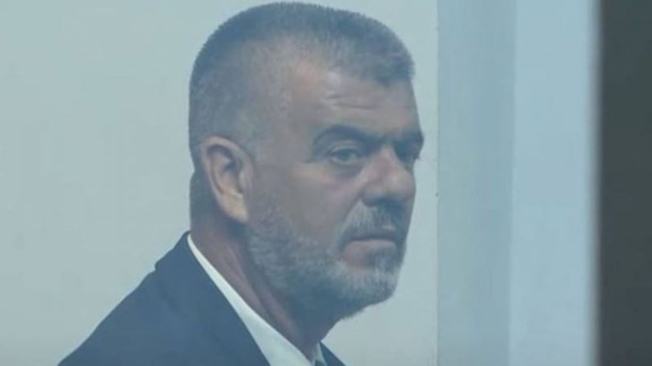 Lirohet nga burgu ish-ministri Lefter Koka, shuhet masa për inceneratorin e Fierit