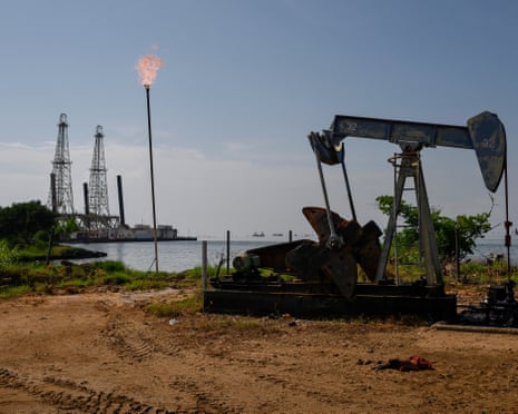 Maduro thotë se arsyeja e vërtetë e fiksimit të Trumpit me Venezuelën është nafta – a ka të drejtë?