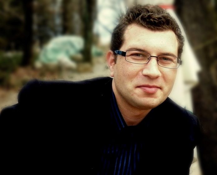 “Maragjyl”, poezi nga Arti Lushi