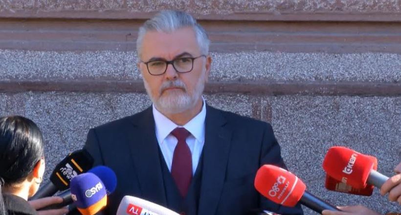 Mbledhja e grupit të PS, Gogu: Çështja “Balluku” i takon Kushtetueses; veprimet e Salianjit të lavdërueshme