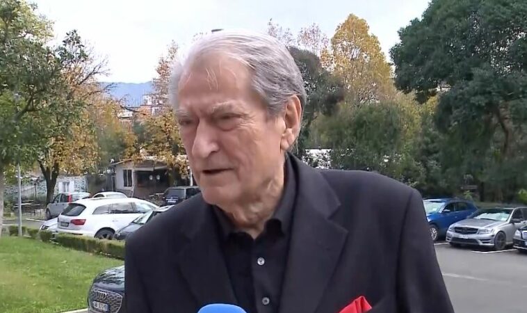 ‘Më erdhi një person trokiti në derë, la një zarf dhe iku’, Berisha tregon historinë e 11 majit: Në të shkruhej…