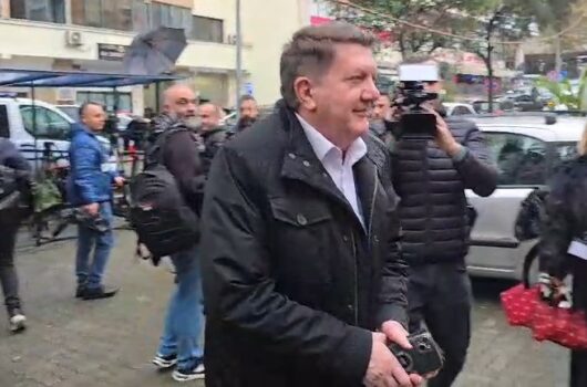 Milaim Zeka, gazetari i njohur nga Kosova paraqitet në SPAK (VIDEO)