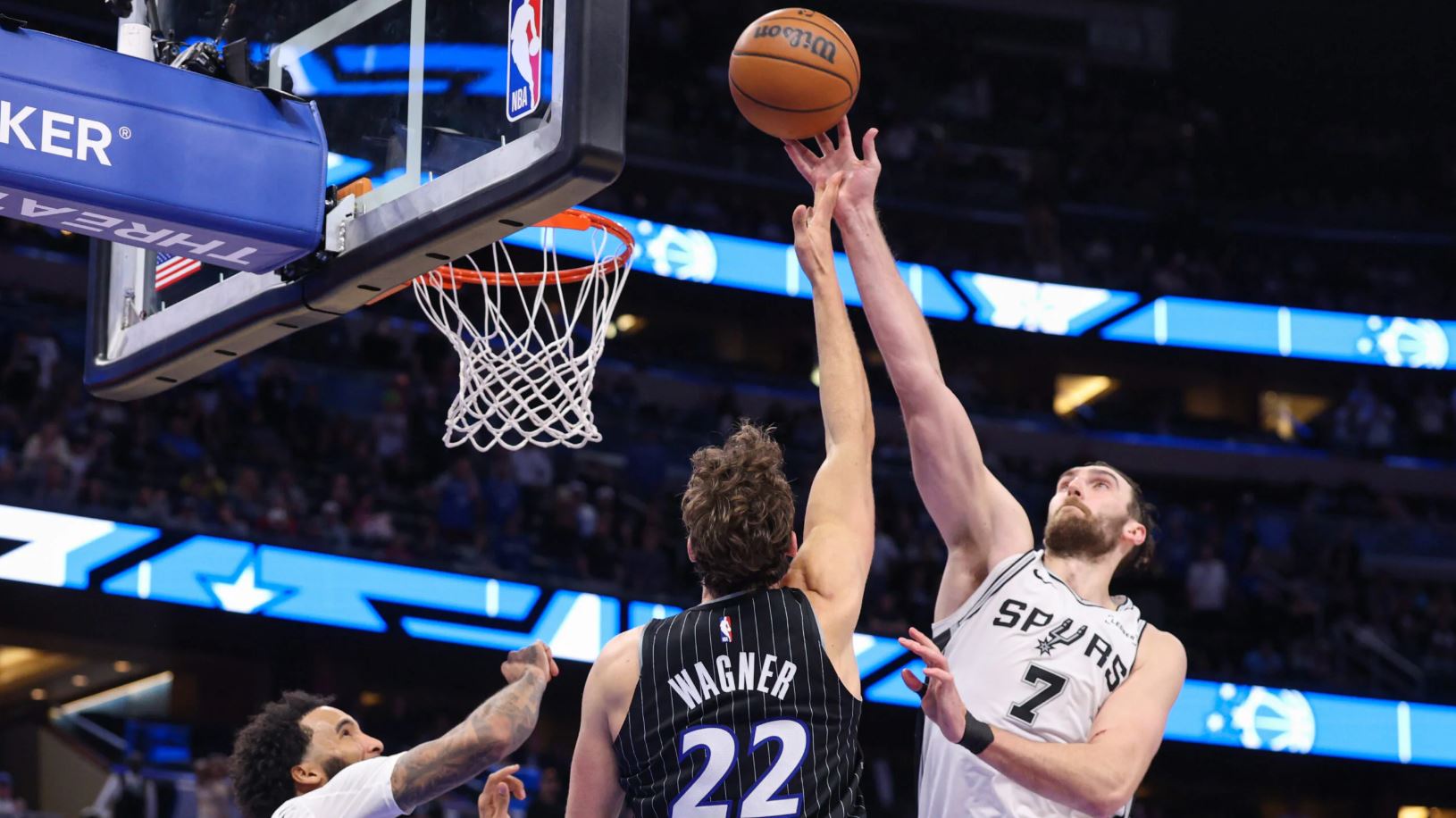 NBA/ Mbrëmja e teksaneve, Dallas, Houston e San Antonio fitojnë, zhgënjen Miami