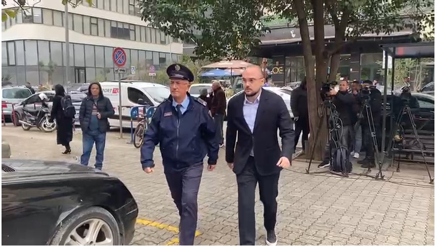 Në arrest shtëpie, drejtori i KESH paraqitet në SPAK, pritet të merret në pyetje