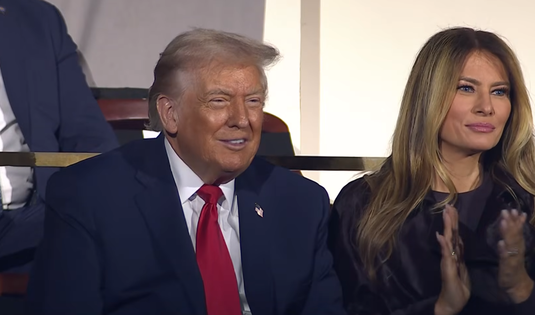 Nis ceremonia e shortit të Kupës së Botës, të pranishëm edhe çifti presidencial amerikan