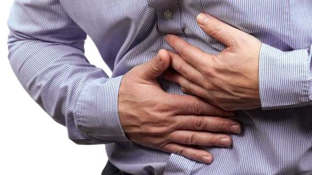 Një ndër kancerët më agresivë, shenjat e dispepsisë që mund të shfaqen ndërsa kanceri rritet