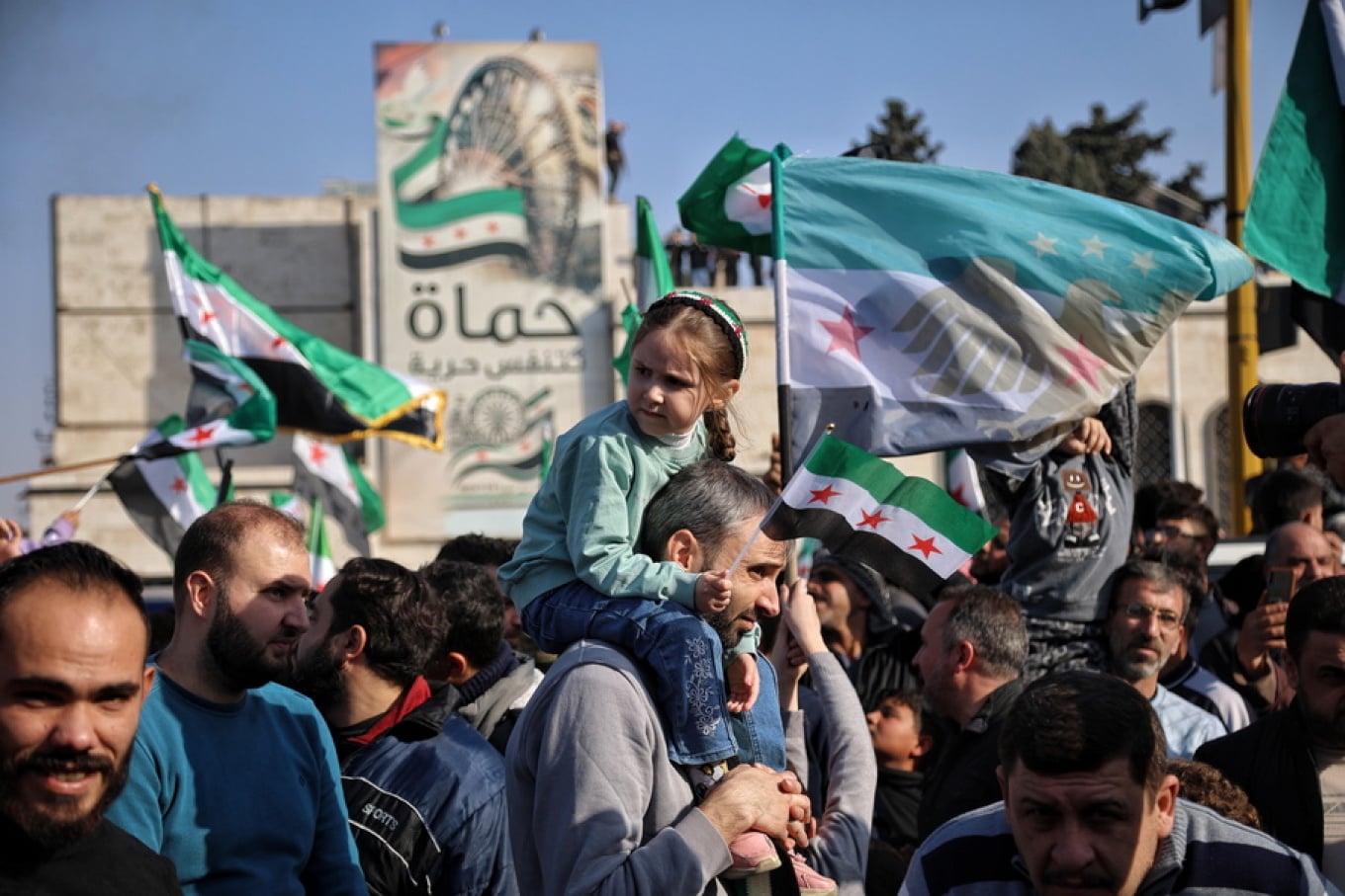 Një vit pa Assad në Siri, lufta që mbaroi për të filluar tjetrën