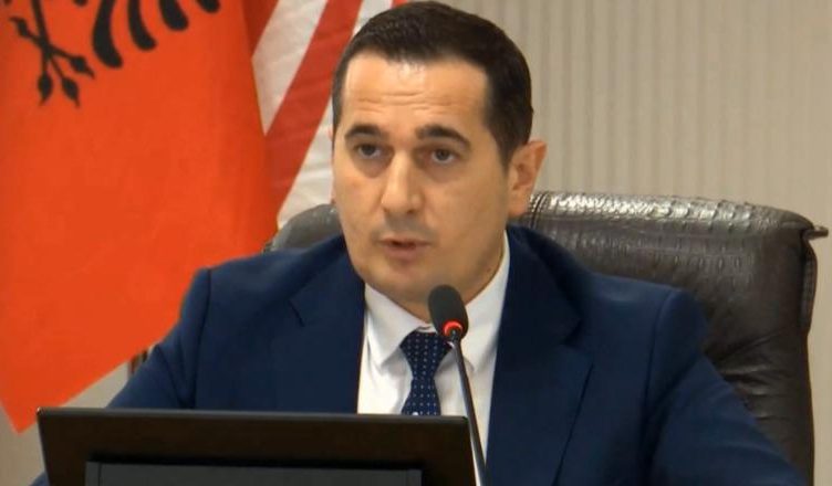 “Nuk jam perfekt”, Klodian Braho tregon pikën e dobët dhe pikën e fortë