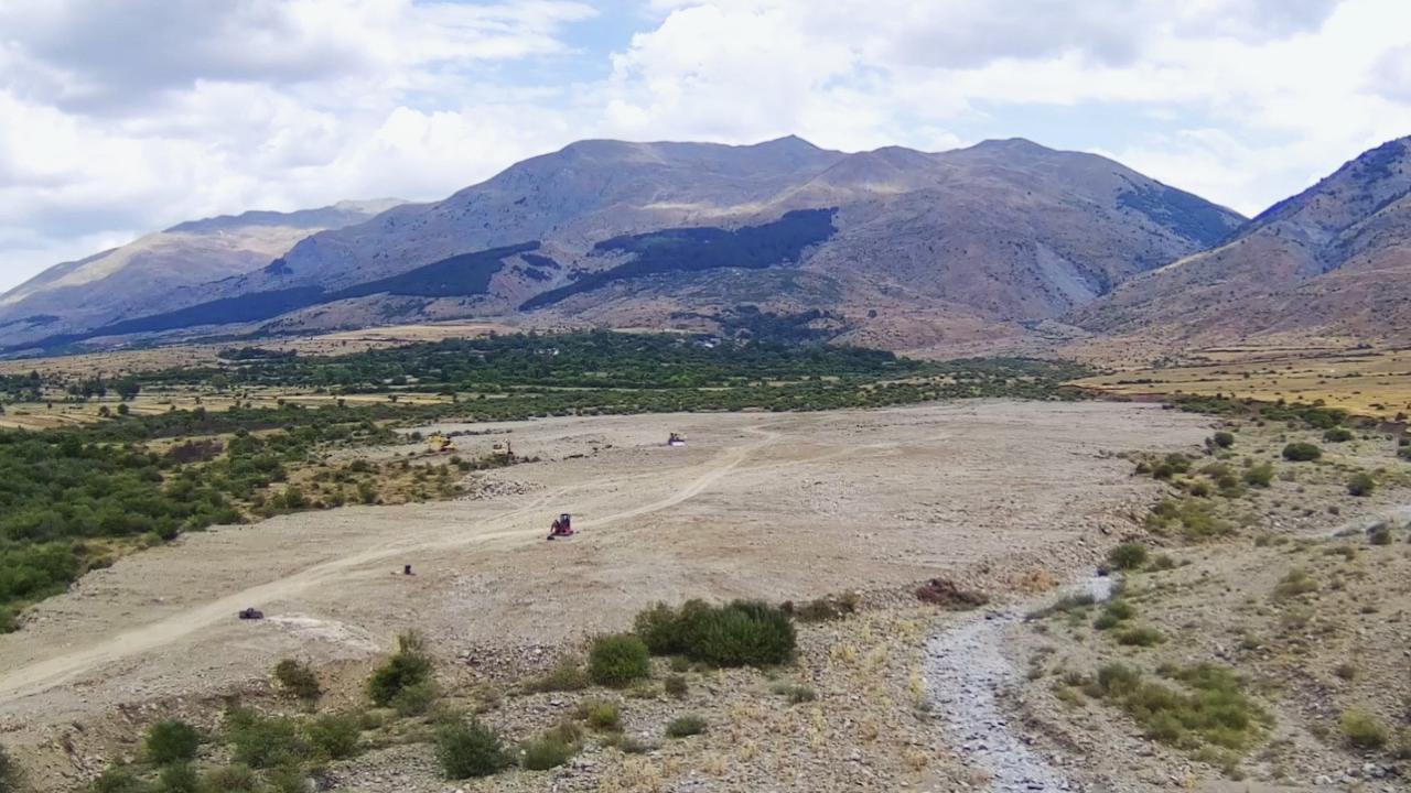 Parqet fotovoltaike po rriten me shpejtësi, por sa “të gjelbra” janë vërtet për mjedisin?