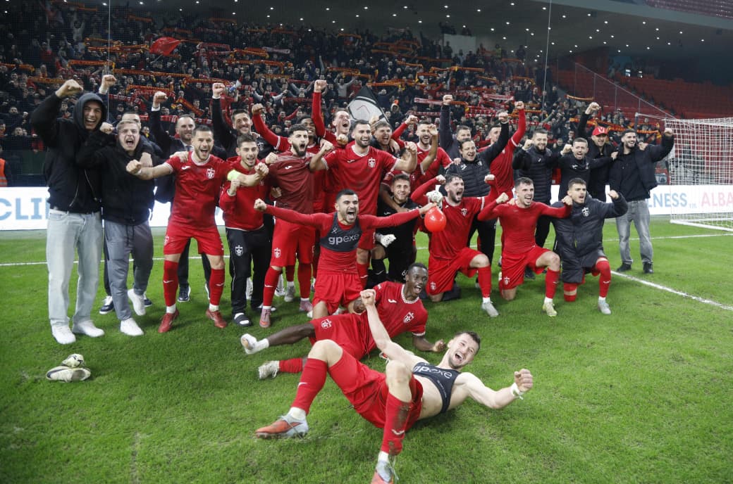 Partizani fiton derbin me Tiranën, bardheblutë “zhyten” në fund të tabelës