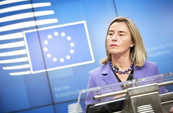 Pas akuzave për mashtrim dhe korrupsion, lirohet Federica Mogherini