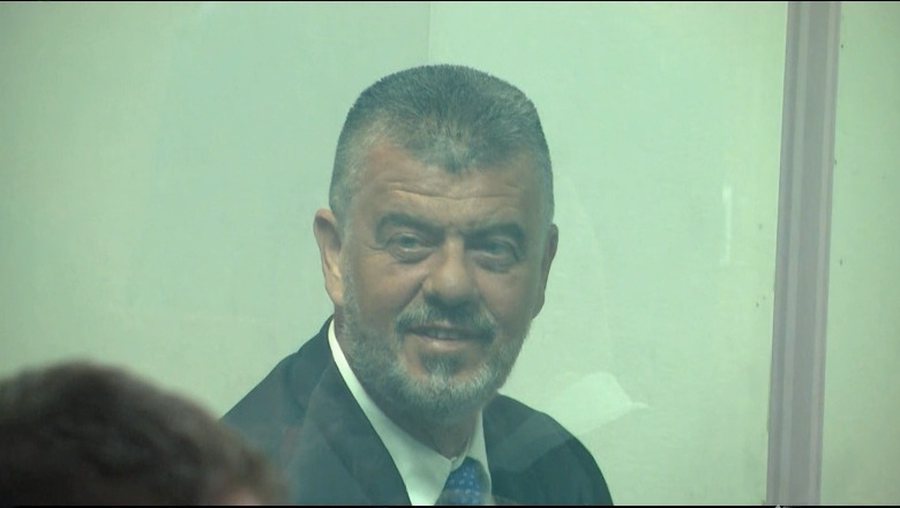 Pas katër vitesh në qeli, lirohet nga burgu ish-ministri Lefter Koka