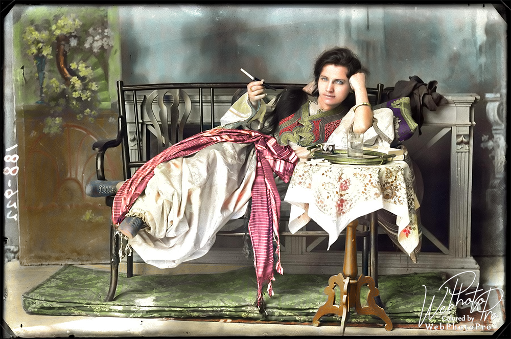 Pasuri kombëtare/ Ja si duken fotografitë e Marubit të përpunuara me ngjyra