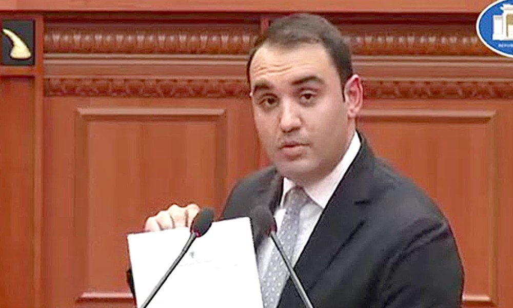 PD kërkon tërheqjen e Endrit Shabanit nga gara për Avokat të Popullit: Është lepuri i Surrelit, mbështesim Ndregjonin dhe Kalanë