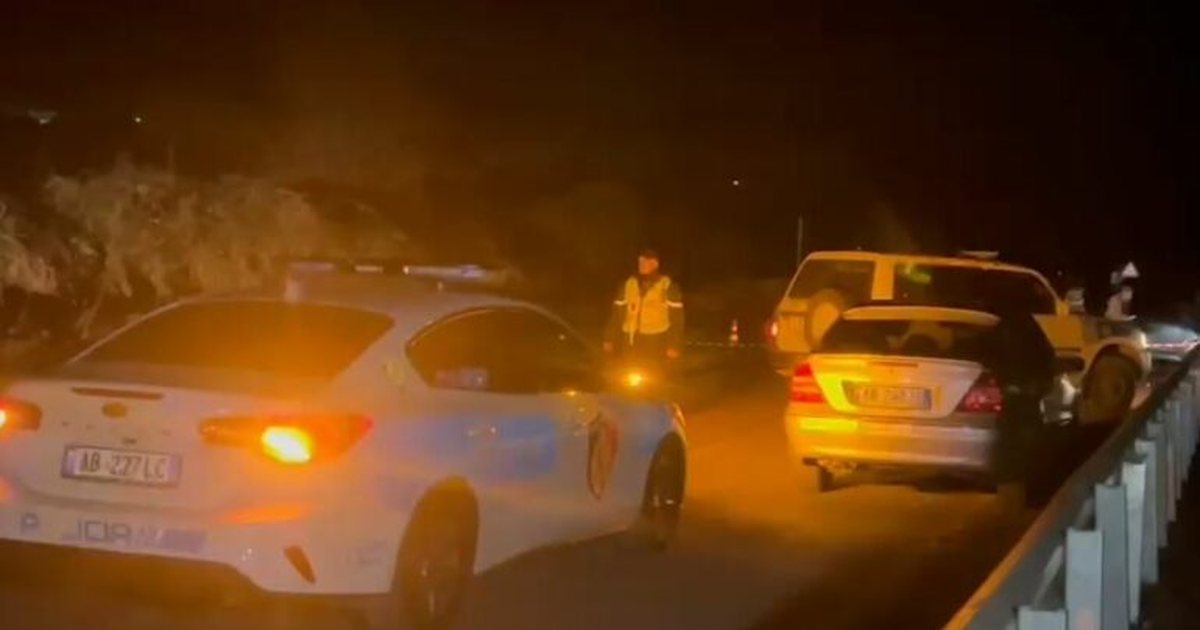Përplasi për vdekje kalimtarin gjatë shërbimit, arrestohet efektivi i policisë