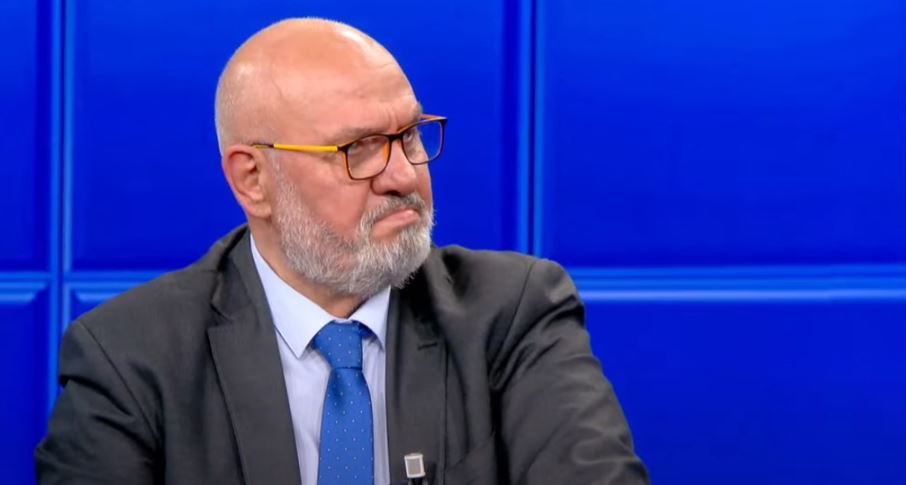 “Pezullimi i Ballukut është antikushtetues”/ Shtyrja e padisë së kryeministrit, reagon avokati Petraj