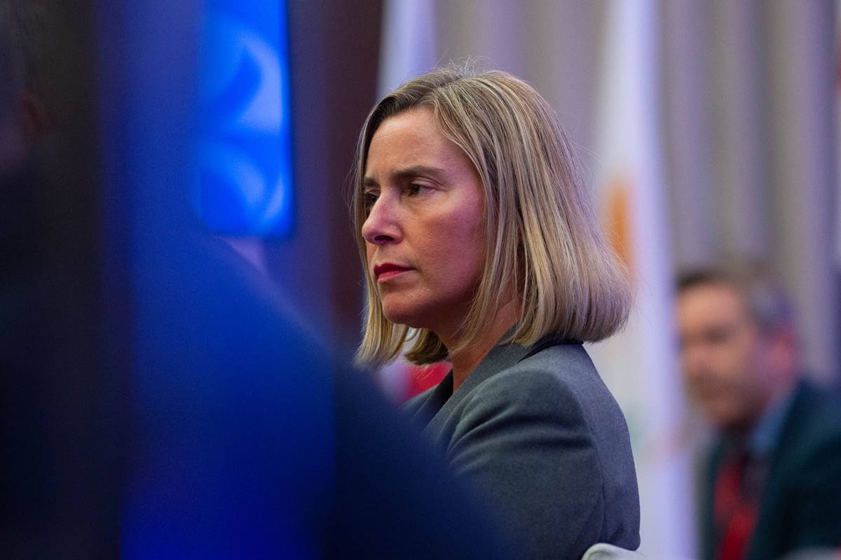 Policia belge bastis shërbimin diplomatik të BE dhe Kolegjin e Evropës, arrestohet Mogherini