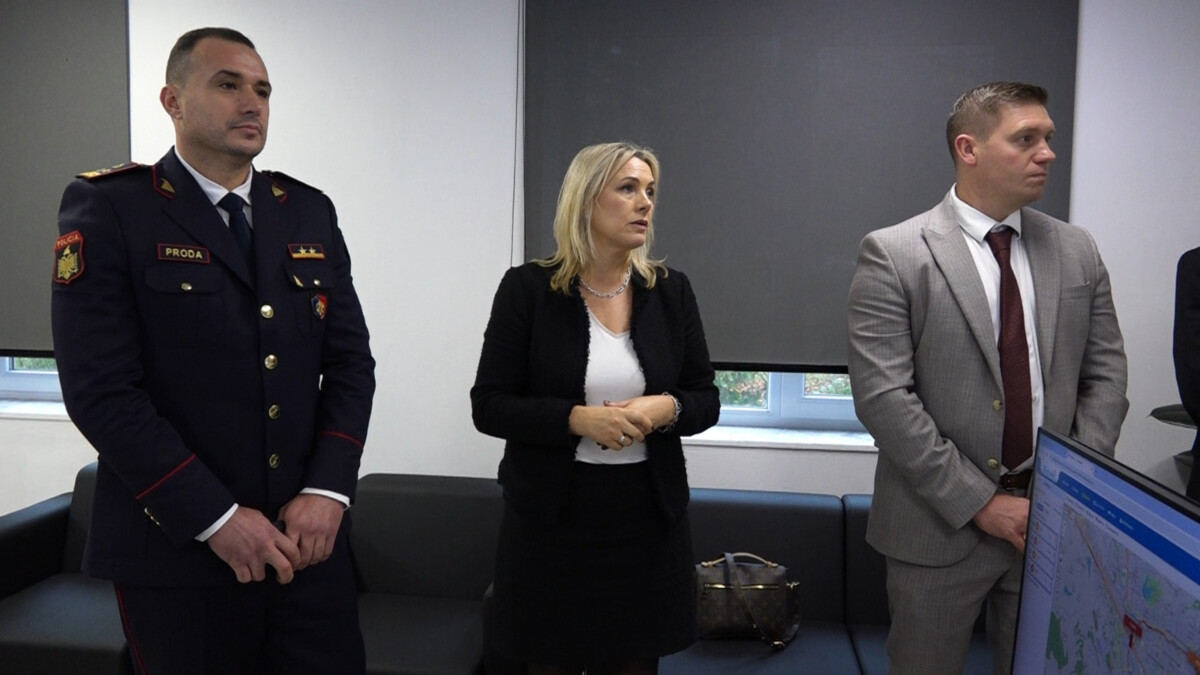 Policia e Shtetit vë në funksion Qendrën Operacionale të Monitorimit Viziv, me mbështetjen e Mbretërisë së Bashkuar