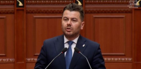 “Porti i Vlorës nuk do të nisë punë”, Kapri: Asnjë koncesion i qeverisë nuk ka qenë frytdhënës