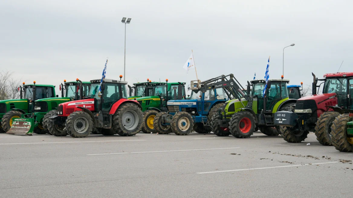 Qeveria greke nën presion për zgjidhjen e krizës së fermerëve/ Mitsotakis pritet të ndërhyjë personalisht