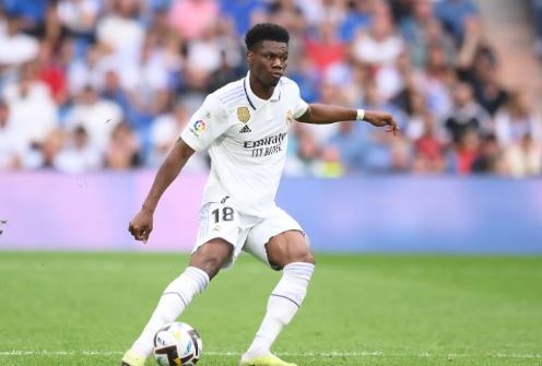 Reali në krizë/ Mesfushori shpërthen ndaj shokëve të skuadrës, faji është i lojtarëve…