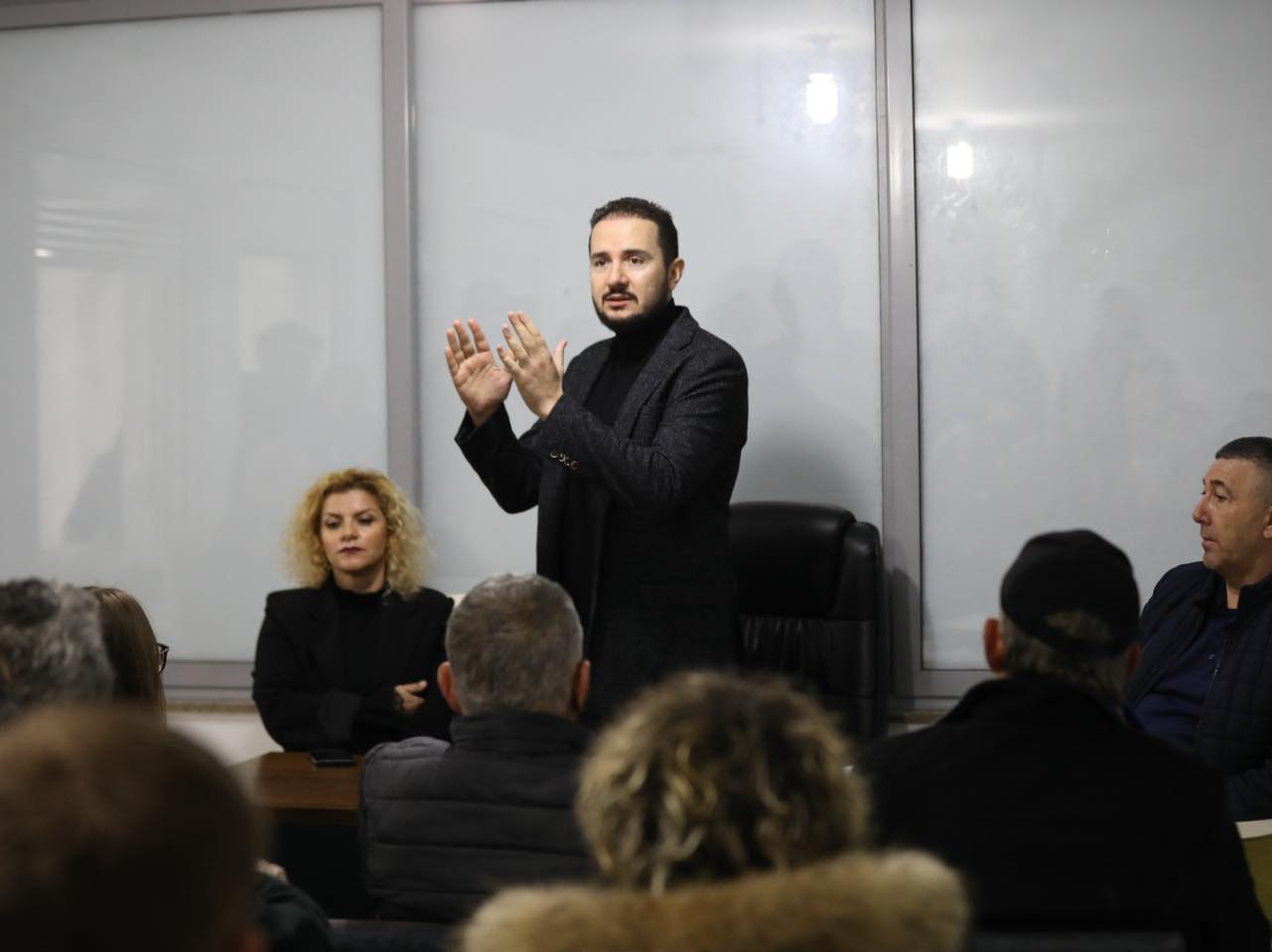 Salianji nga Durrësi: Shqipëria po plaçkitet dhe shpopullohet, gjithçka komandohet nga një dorë e vetme