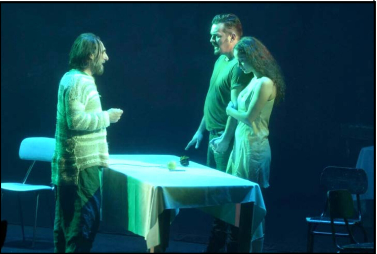 Shfaqja “Martesa” në teatër, një udhëtim në përditshmëri dhe ëndërr