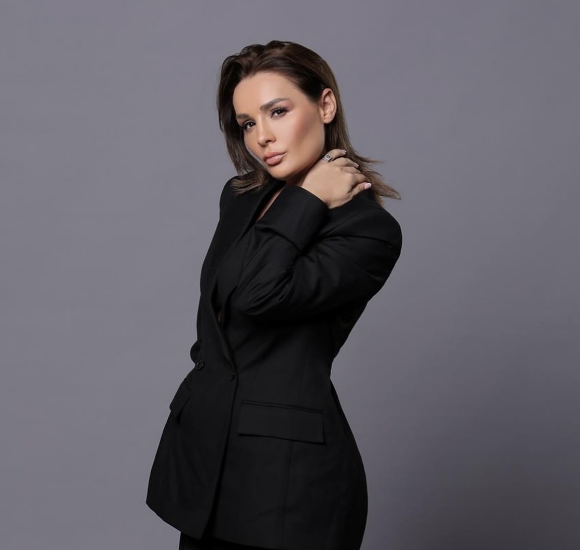 Shkenda Lili: Tradhtitë brenda familjes më prekin! Të dyshosh për motrën, vëllain/kunatin është fundi i botës!