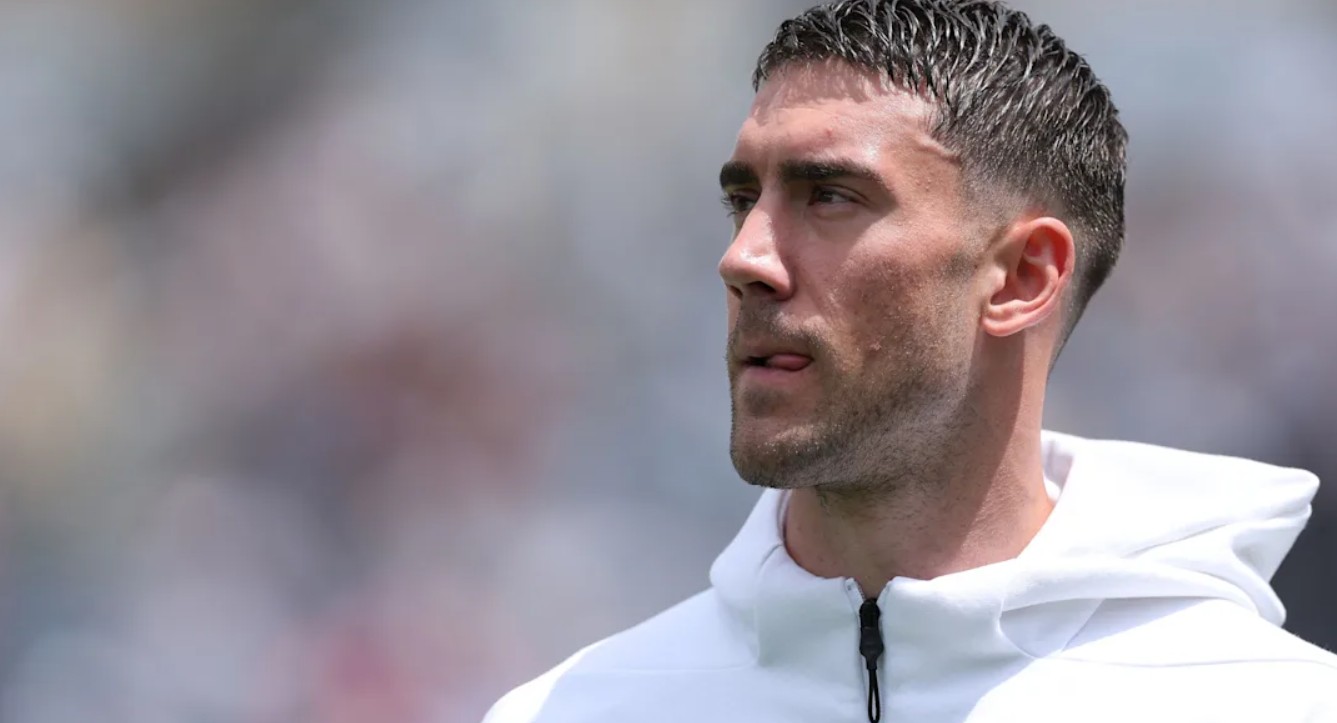 “Shokohet” Juventus. Vlahovic do të mungojë shumë më gjatë nga sa pritej