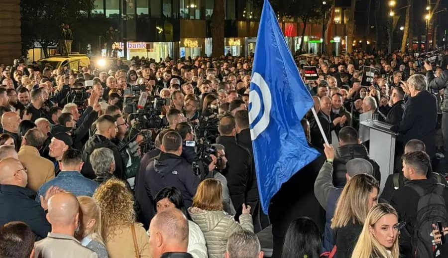 Skandalozja, që kemi Ballukun në ofiq: As jep dorëheqje dhe as shkarkohet nga KM Rama