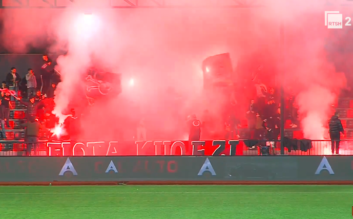 “Skuqet” Vllaznia, por mungon goli në “Elbasan Arena”. Dinamo mjaftohet me golin e Vilës në Vlorë