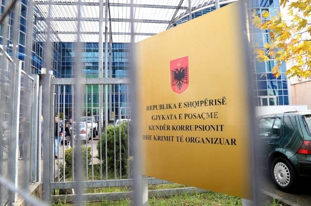 SPAK dërgon për gjykim 32 të pandehur për trafik ndërkombëtar emigrantësh (EMRAT)