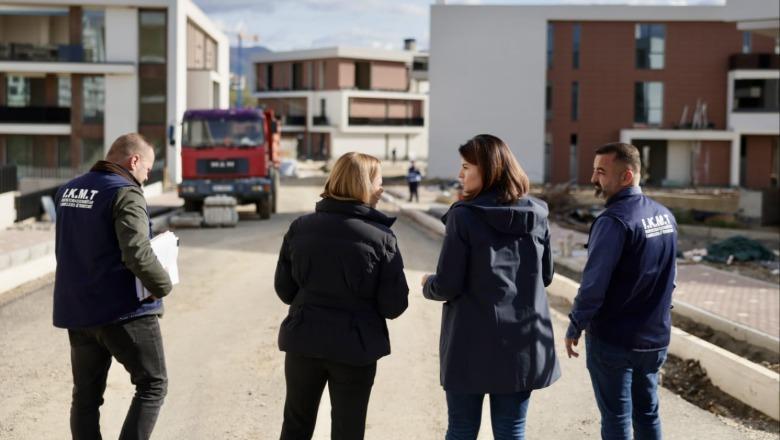 Standarde të qarta/ Ministrja Koçiu sërish në Farkë: 581 objekte të kontrolluara, 4.500 m² ndërtim pa leje të…