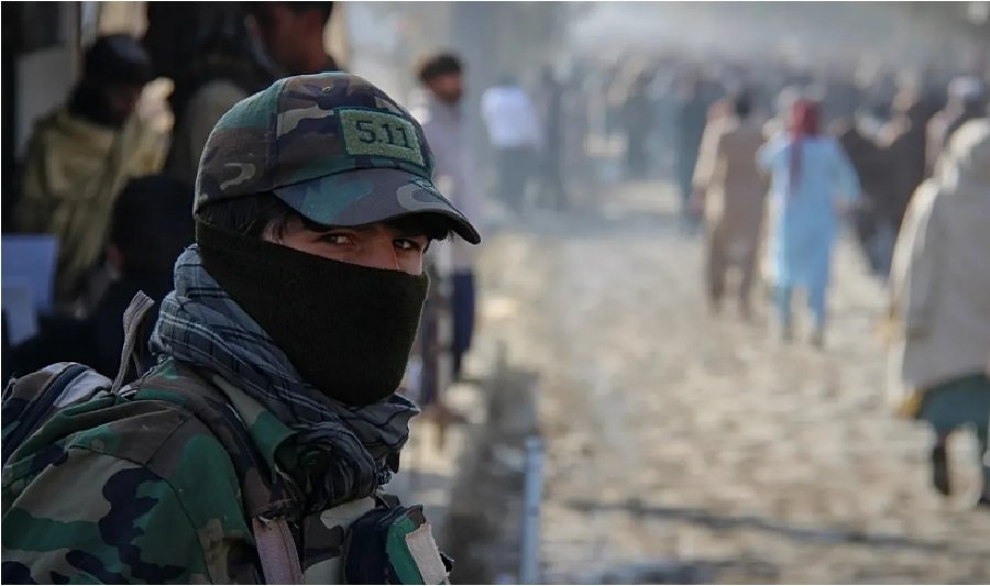 Sundimtarët talebanë të Afganistanit kryejnë ekzekutime publike në stadiumin sportiv