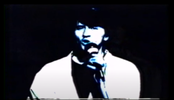 “Të lutem më harro” kënga e paharruar nga grupi i njohur “Hareja” (Teksti dhe video)