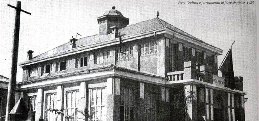 Teatri i Kukullave në 75-vjetor, premiera e parë shfaqja “Fatbardha”