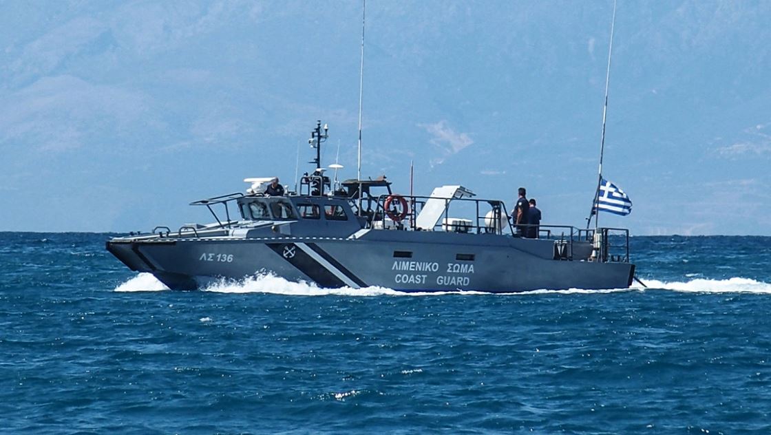 Tragjedi në brigjet e Kretës, mbytet varka me emigrantë, të paktën 18 të vdekur