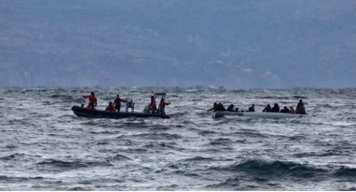 Tragjedi në det/ Përmbytet varka plot me emigrantë, raportohet për 18 të vdekur