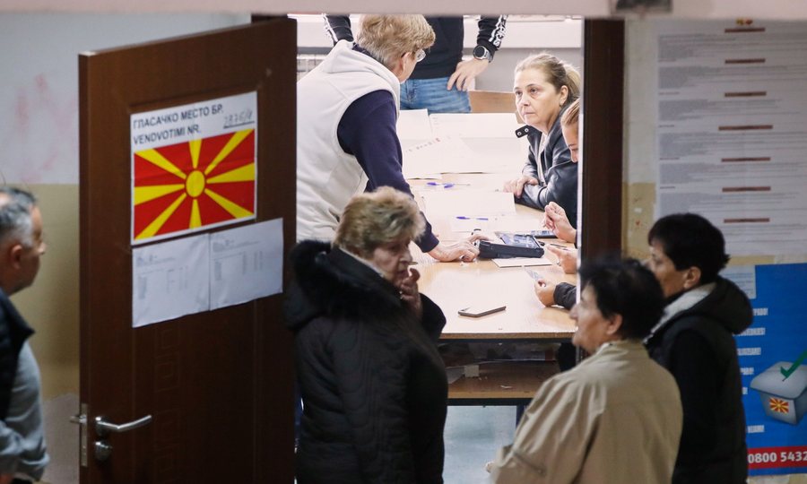 Tronditet opozita/ Humbja në zgjedhje, dorëhiqet kupola drejtuese