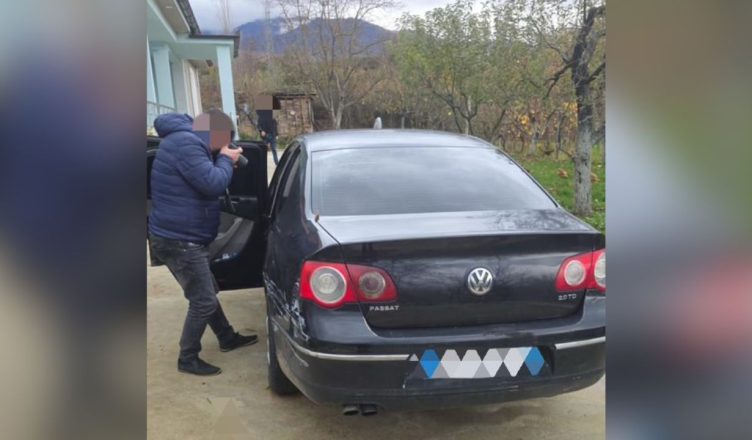 U akuzua për përdhunim, gjykata lë në burg policin 24 vjeçar (EMRI)