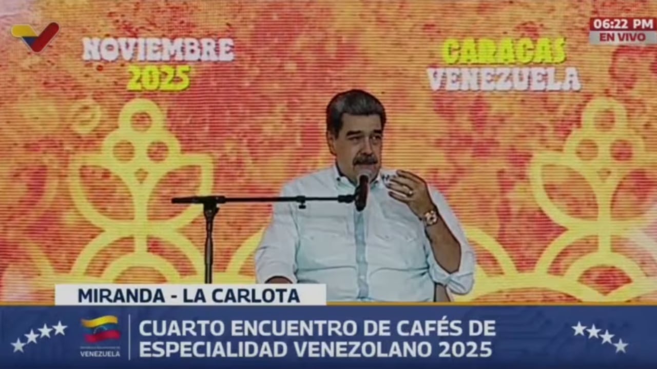 U përfol se u arratis pas tensioneve me SHBA, Maduro shfaqet publikisht në Karakas, Trump konfirmon telefonatën me presidentin e Venezuelës