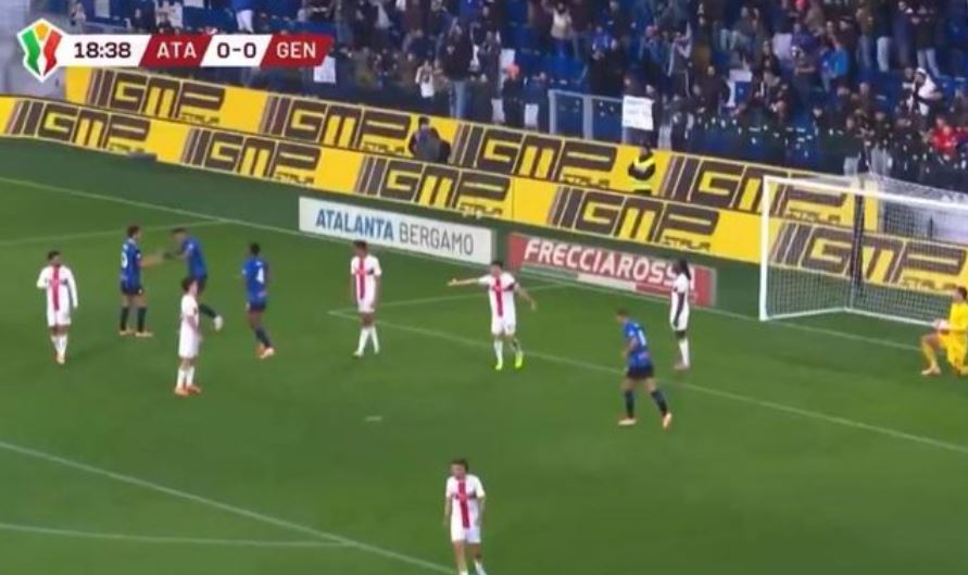 VIDEO/ Gjimshiti tund rrjetën, shikoni golin e shënuar