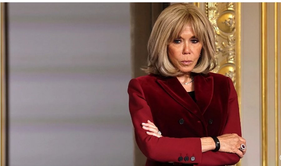 VIDEO/ Zonja e Parë e Francës, Brigitte Macron, i quan protestueset feministe ‘kur*a të ndyra’