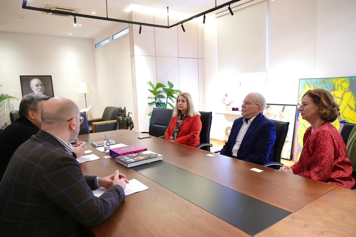 “Violinat e Shpresës” në 2026 në Tiranë, me instrumente muzikore artefakte nga kampet e përqendrimit gjatë Holokaustit