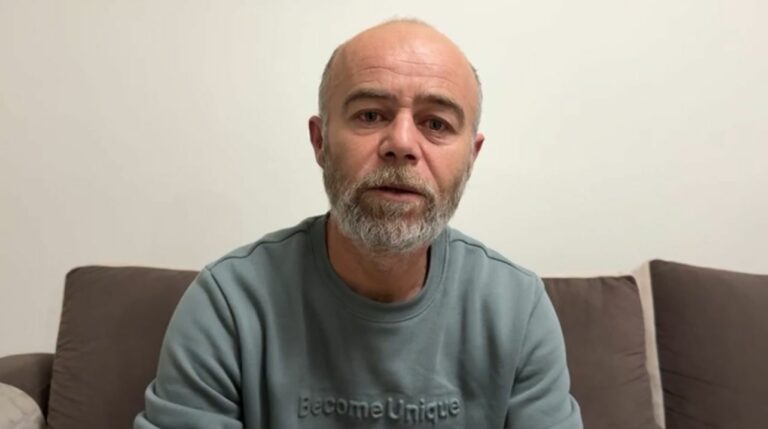 Vrasja e 14-vjeçarit në Maliq, Apeli liron nga qelia të afërmit e autorit! Babai i viktimës: Jemi të shkatërruar