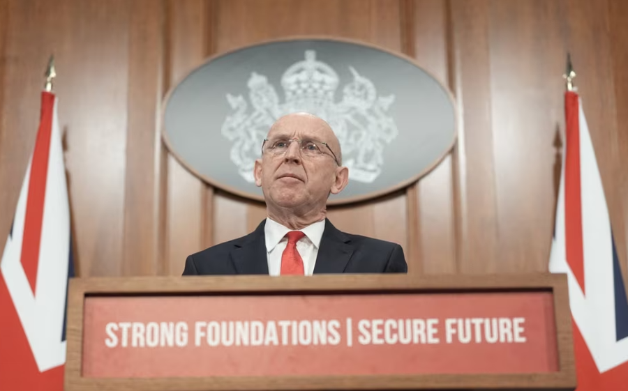 Vritet një pjesëtar i forcave britanike në një aksident në Ukrainë